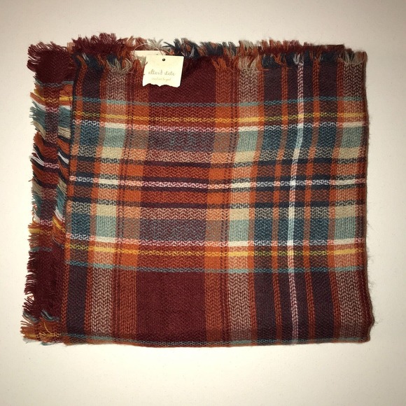 Altar'd State Accessories - NWT Altar'd state wrap scarf blue red plaid acrylic one size